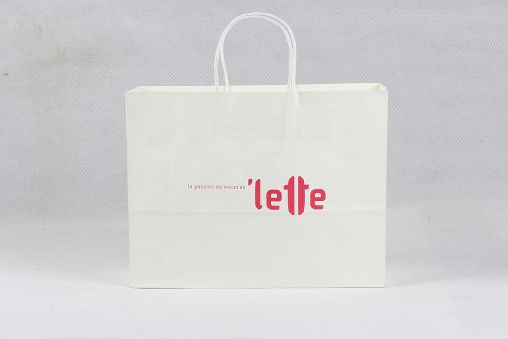 LETTE時(shí)尚服裝牛皮紙袋定制 LETTE時(shí)尚服裝牛皮紙袋定制
