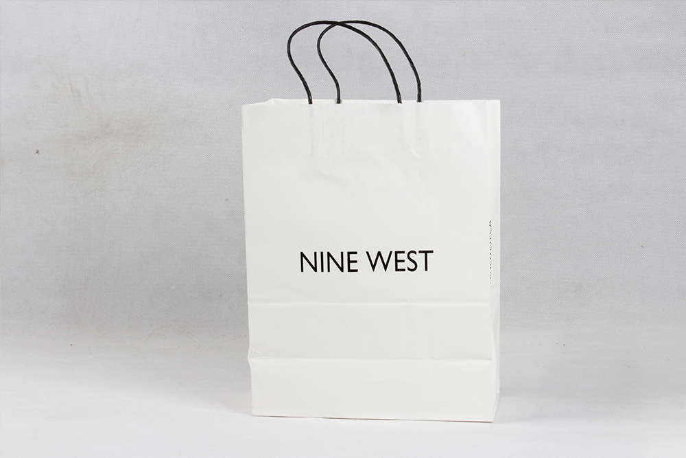 簡(jiǎn)約型牛皮紙袋 NINE WEST